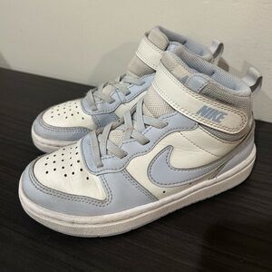 Nike Court Borough Mid 2
Little Kids' Size 12.5
